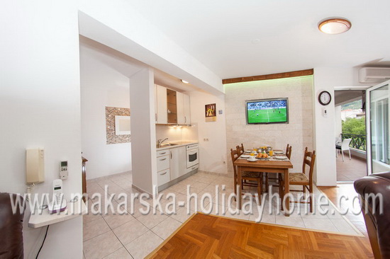 Zakwaterowanie w Chorwacji-Apartamenty dla 2-4 osób-Apartament Zlata Makarska