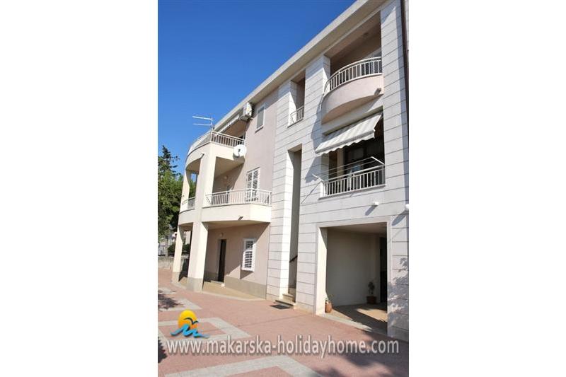 Apartments in Makarska for 7 persons - Apartment Jony A1 / 08