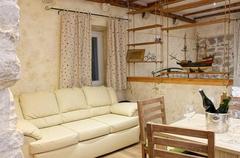 Holidays to Croatia-Makarska-Apartment Matej / 10