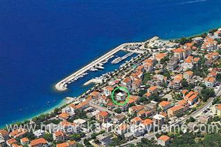 Tucepi apartments close to the beach - Apartments Ivo