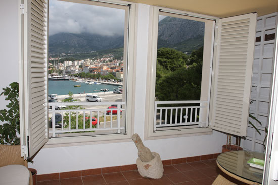 apartmani bekavac makarska  naslovna fotografija