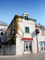 luxury apartments makarska