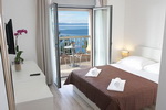 Sobe uz more Makarska - Pansion Plaža