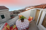 private accommodation makarska apartment julija