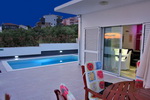 villa with pool Makarska