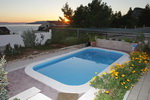 Ferienhaus mit pool in Makarska