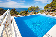 Stone House with pool in Croatia-Villa Vanja Tucepi