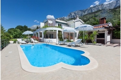 Luksuzna Vila s bazenom Makarska - Villa Milinovic / 01